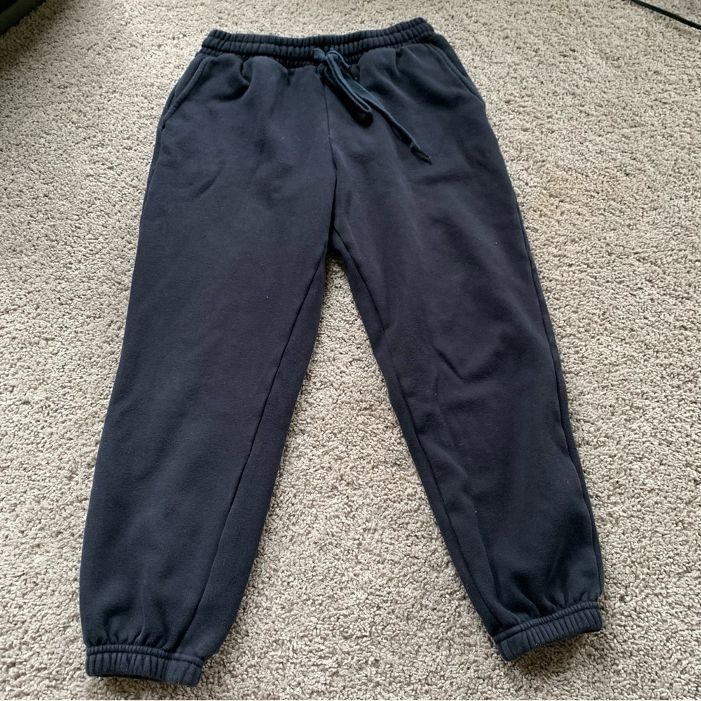 Fabletics Black Jogger Sweatpants Size Medium - image 1